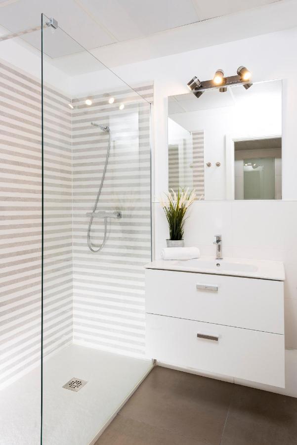 Appartamento Deluxe Astoria Triana II Acogedor Y Tranquilo Siviglia Esterno foto