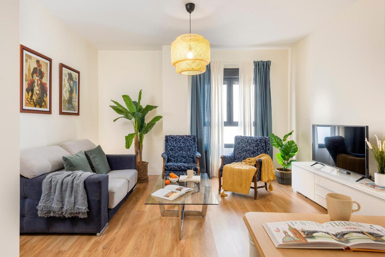 Appartamento Deluxe Astoria Triana II Acogedor Y Tranquilo Siviglia Esterno foto